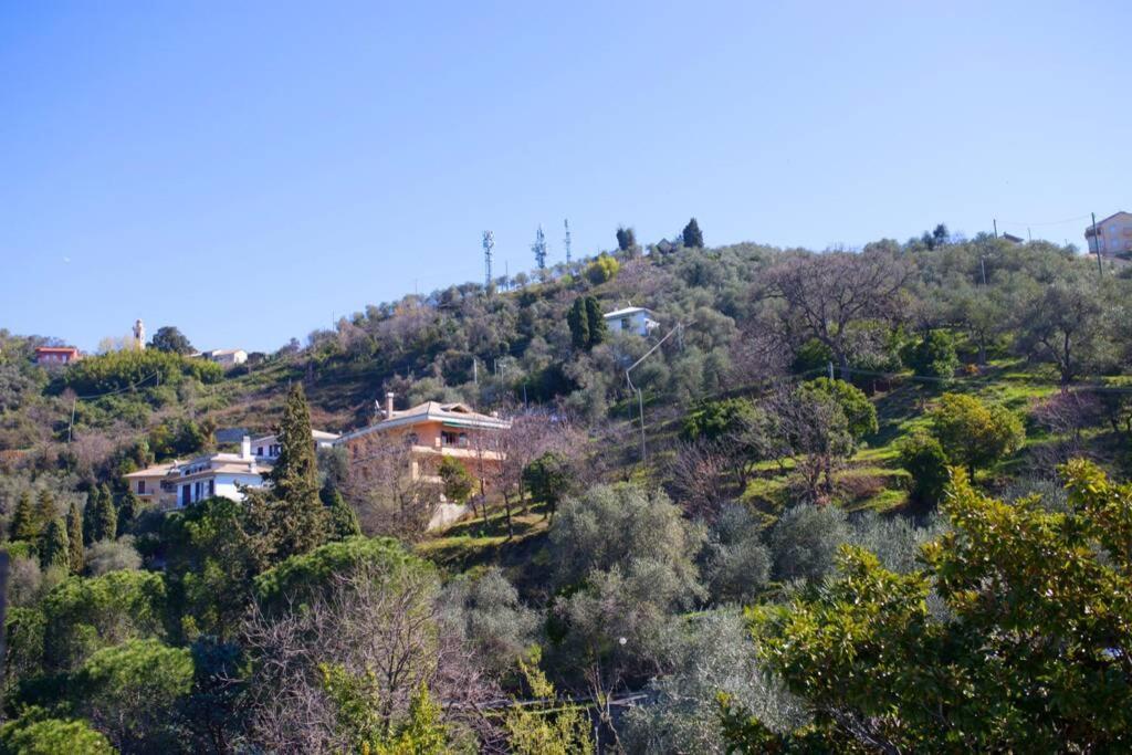 La Vivagna - Casa Vista Mare Tra Gli Ulivi Villa Leivi Buitenkant foto